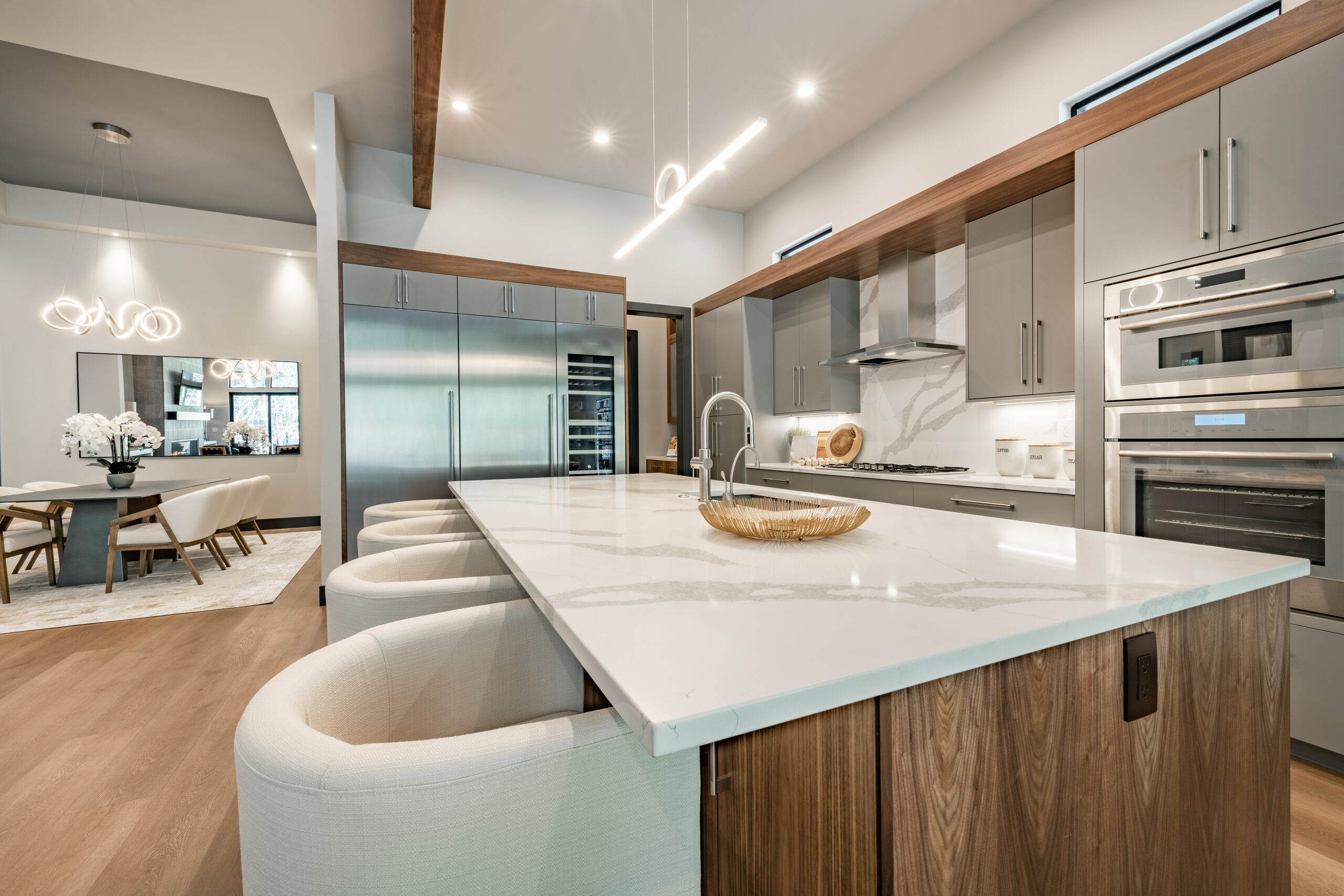 Kitchen island detail