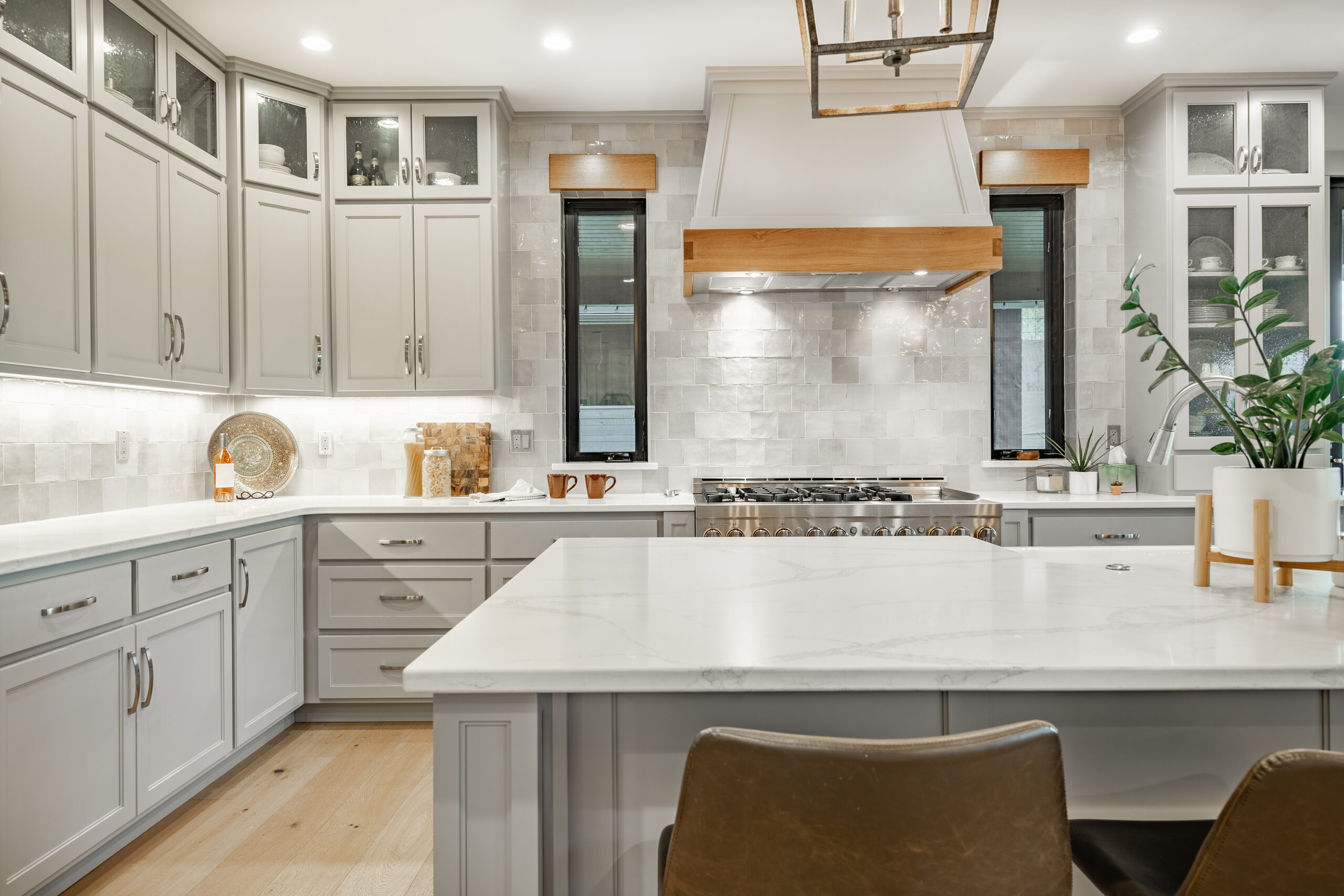 Linden — Luxury Renovation, Chantilly Virginia
